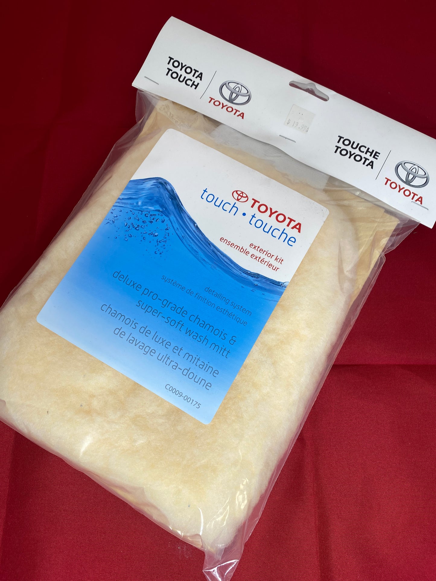 Toyota Toyota Detailing Exterior Kit C000900175