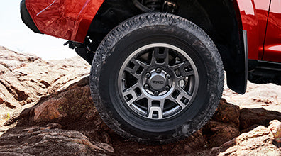 17" TRD Alloy Rim Gunmetal Gray PTR20-35110-G4