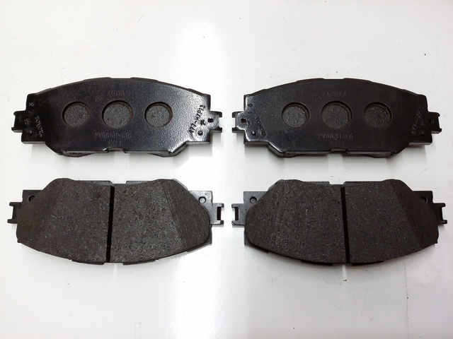 Toyota BRAKE PAD SET - RAV4 2009-2018 044650R010