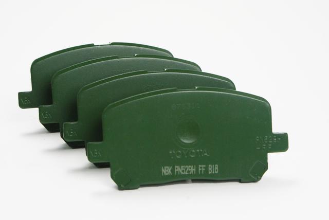 Toyota BRAKE PAD SET - COROLLA,MATRIX 2003-2008 0446502070